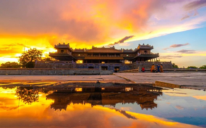 HUẾ