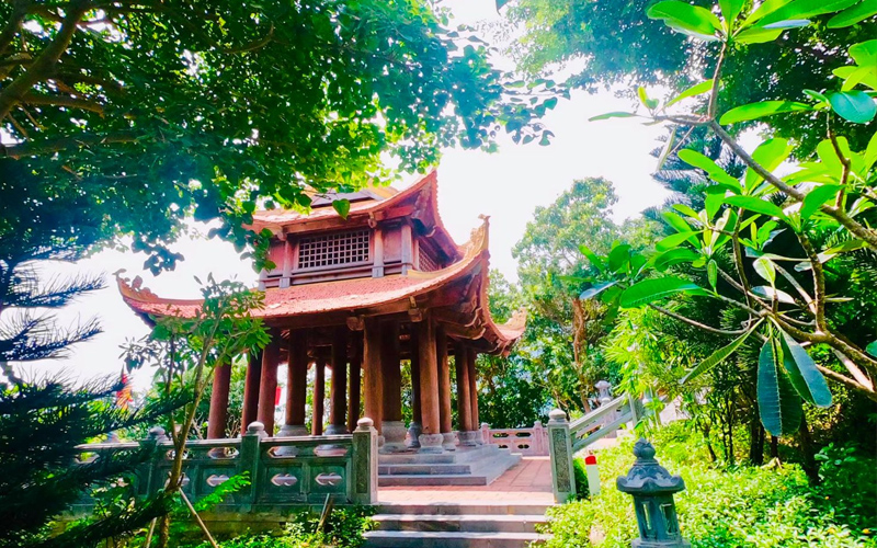 TOUR CÔN ĐẢO