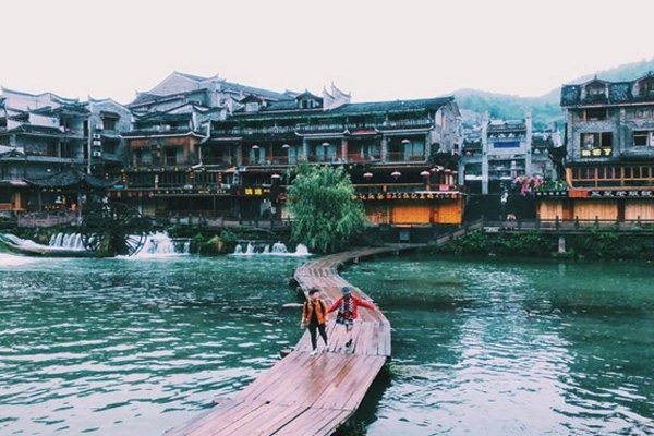 DU LỊCH  TRƯƠNG GIA GIỚI -  PHƯỢNG HOÀNG CỔ TRẤN  (THỜI GIAN: 05 NGÀY 04 ĐÊM)